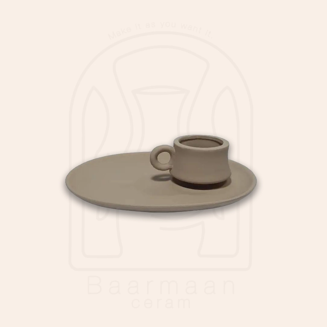 فنجان قهوه کلاسیک
