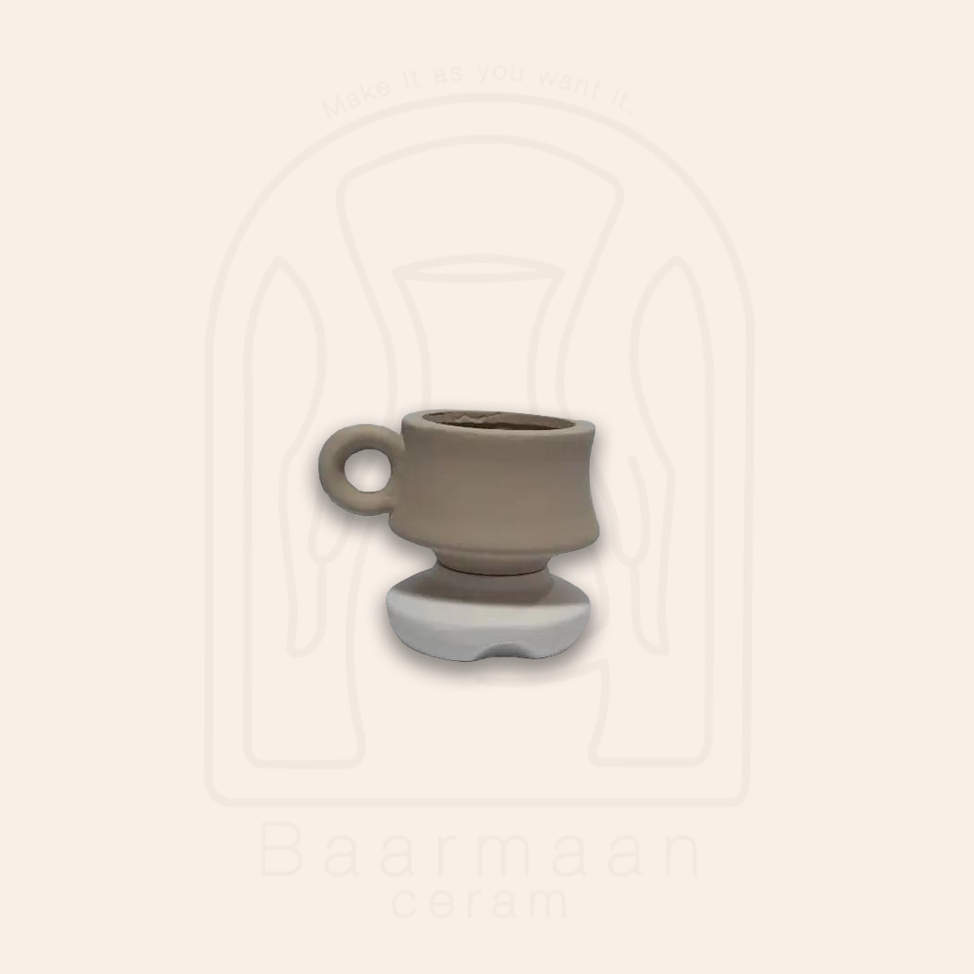 فنجان قهوه کلاسیک